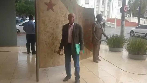 Bocalom nomeia pesquisador responsável por resgatar bandeira do Acre feita no Império de Galvez