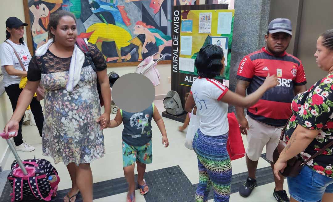 Famílias retiradas de área do governo no Irineu Serra também protestam na Aleac