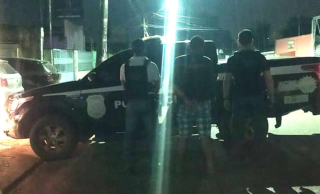 Em Rio Branco, homem é preso por agredir esposa, mantê-la em cárcere privado e atear fogo na residência da vítima