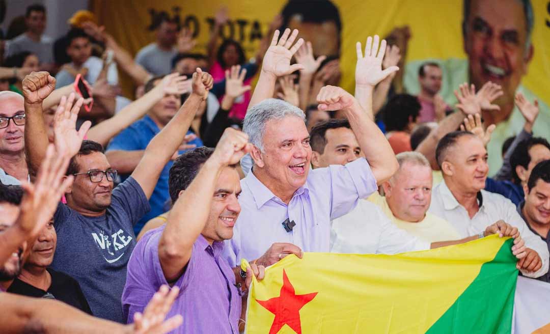 Com auditório lotado, pré-candidato Petecão discute plano de governo em Cruzeiro do Sul