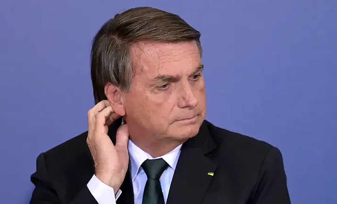 Bolsonaro proíbe ‘uso de fogo’ em todo o país por seis meses