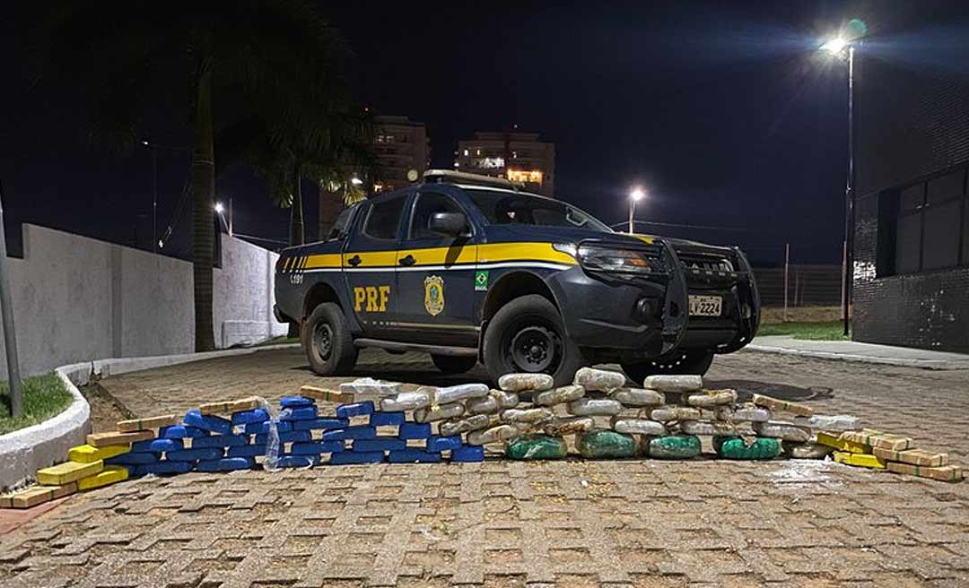 PRF apreende quase 60kg de drogas em sacas de milho no interior do Acre