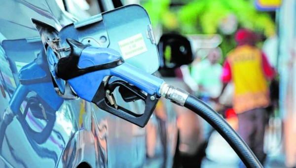 Combustíveis: PEC para União financiar ICMS zero pode ser votada na quarta