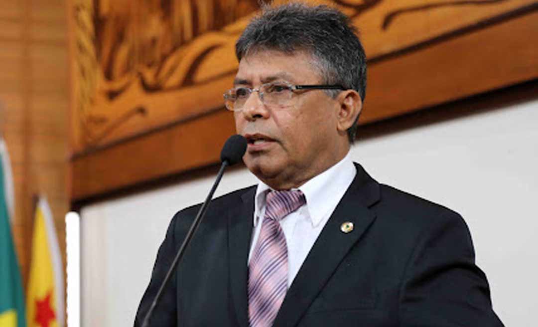 Antônio Pedro cobra a contratação de técnicos agrícolas para auxiliar a Agricultura Familiar