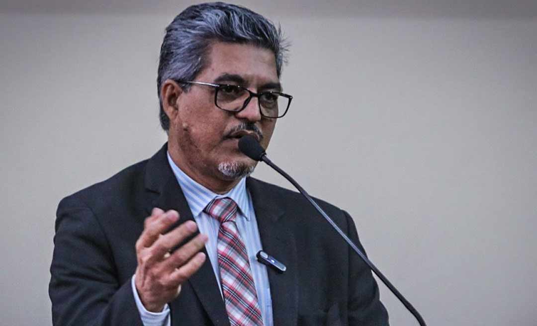Edvaldo Magalhães diz que governo precisa urgente revisar edital da Saúde: “a oportunidade de agora não pode ser perdida”