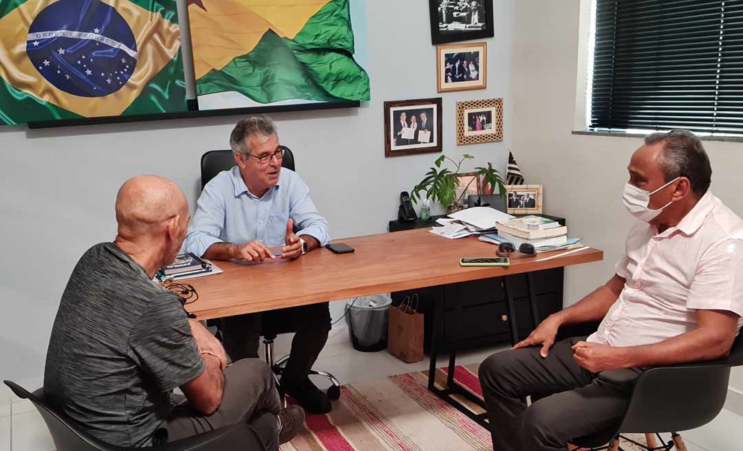 Principal articulador do PT faz suspense sobre futuro político de Jorge Viana e diz: “aguardem”