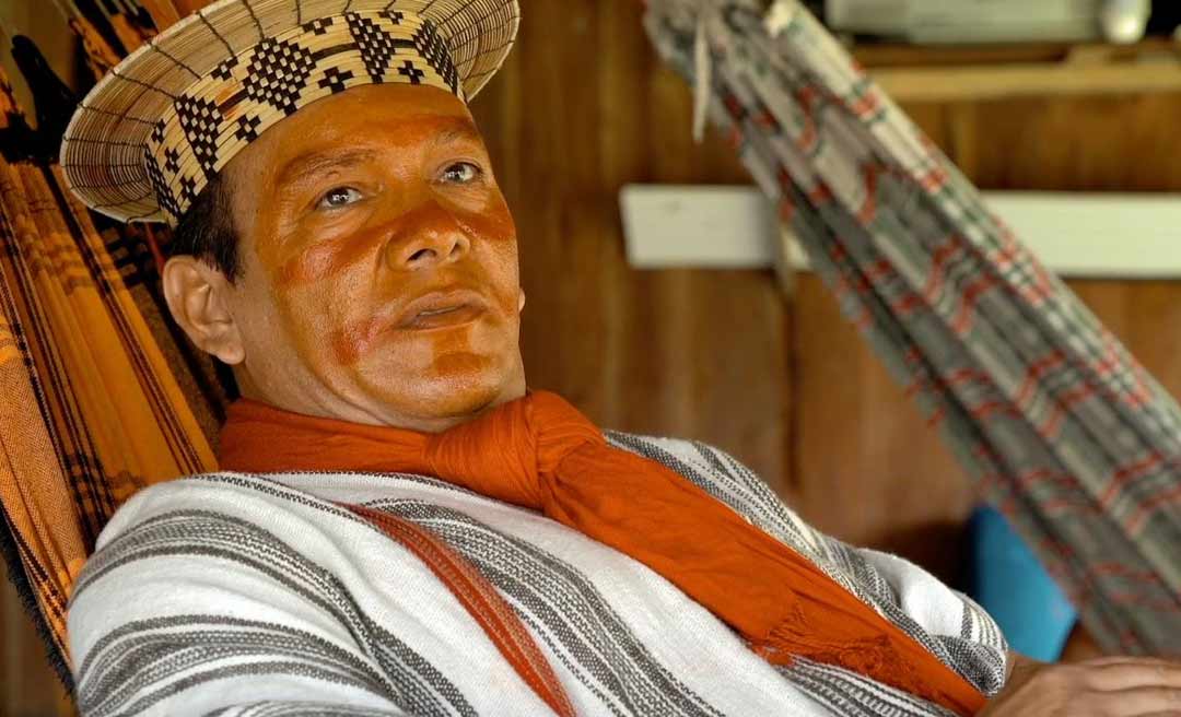 “Um poeta na Amazônia”: documentário retrata ataques do governo Bolsonaro aos povos indígenas e busca inspiração no povo Ashaninka