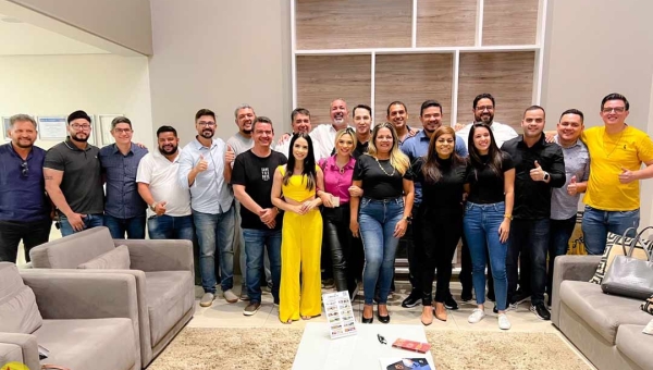 Pré-candidatos do Podemos se reúnem com coordenador nacional da sigla