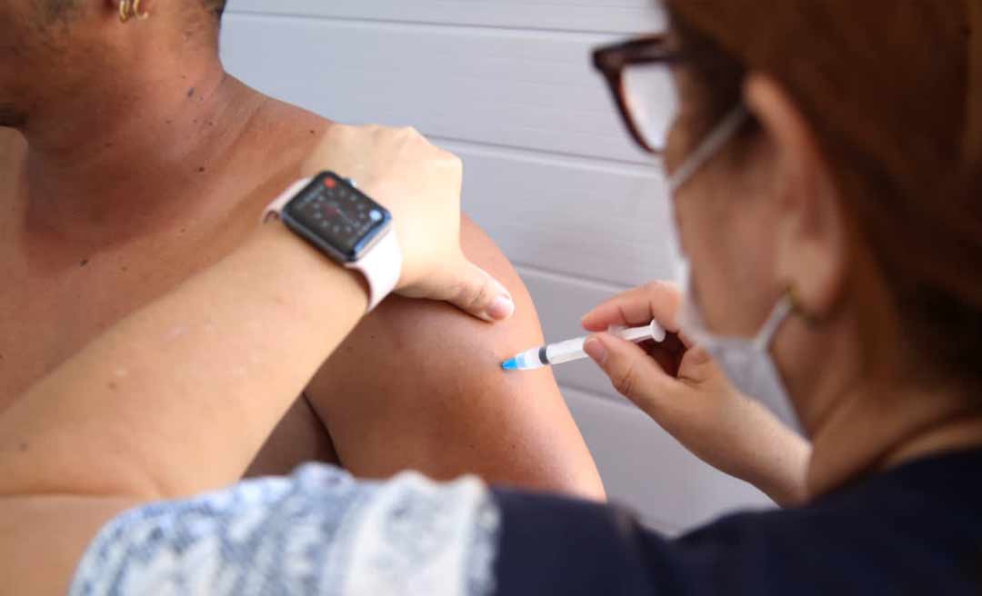 Programa Nacional de Imunização realiza ação de vacinação no Parque de Exposições