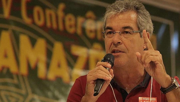 Aliados pedem Jorge Viana disputando o governo e espalham “campanha” nas redes para convencê-lo