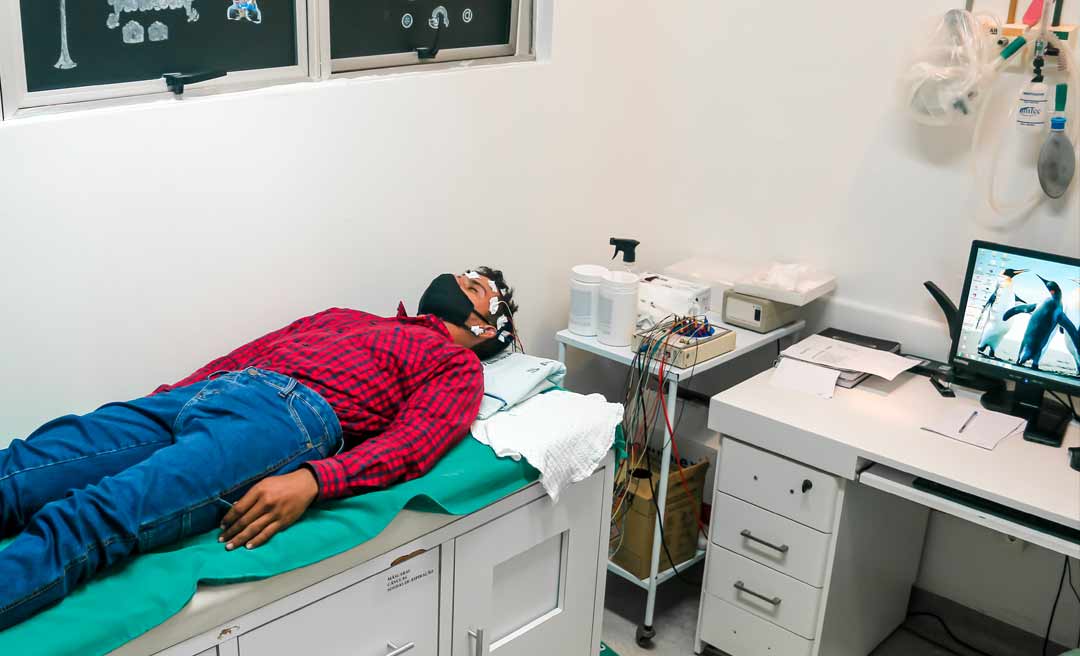 Fundhacre realiza mutirão de eletroencefalogramas para público adulto