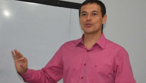 Sanderson Moura oficializa candidatura ao Senado Federal 