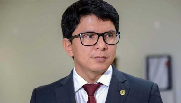 Jenilson Leite vai disputar o Senado, decide PSB em nota 