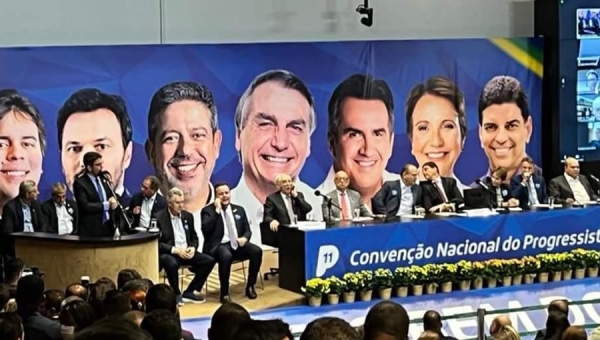 Gladson participa de convenção do PP em Brasília que selou aliança pró-Bolsonaro