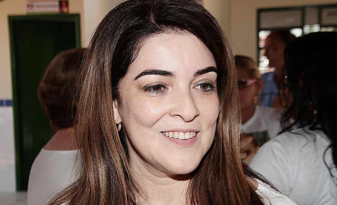 Nazaré Araújo irá disputar para deputada federal e não deve aceitar ser candidata ao governo