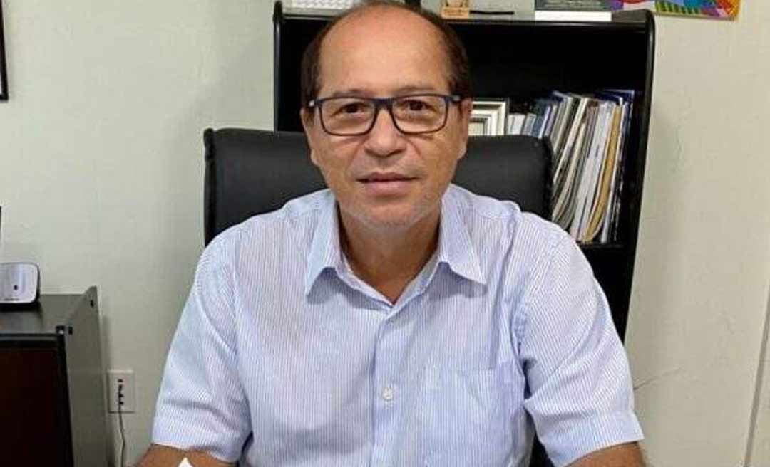 Ao comentar foto de Gladson com prefeitos, assessor de Petecão diz que governador está sendo enganado