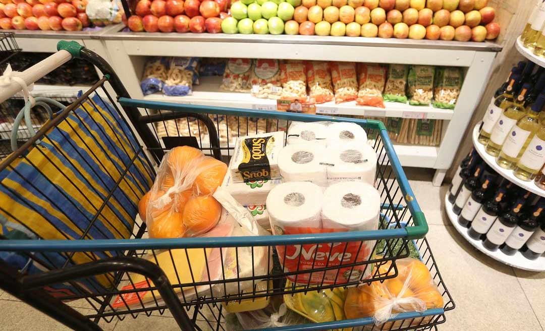 Um em cada quatro habitantes no país não consegue pagar todas as contas no fim do mês