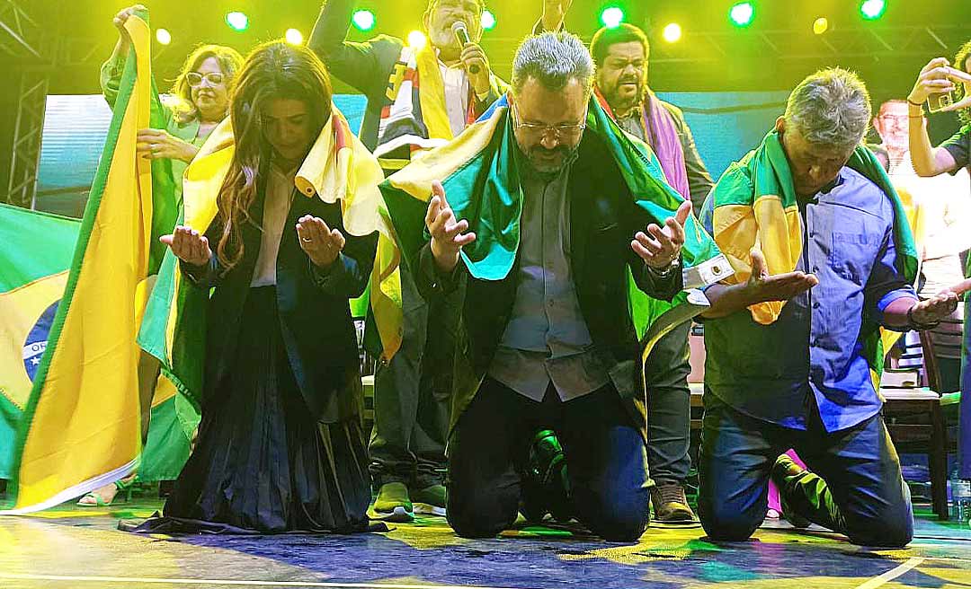 Trio quadrangular: Alan Rick, Antônia Lúcia e Antônio Pedro realizam primeiro grande evento de campanha com evangélicos