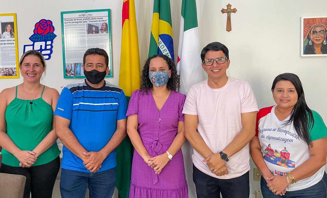 Em Tarauacá, Dr. Jenilson visita Prefeitura e diz que no Senado vai trabalhar por todos os municípios acreanos