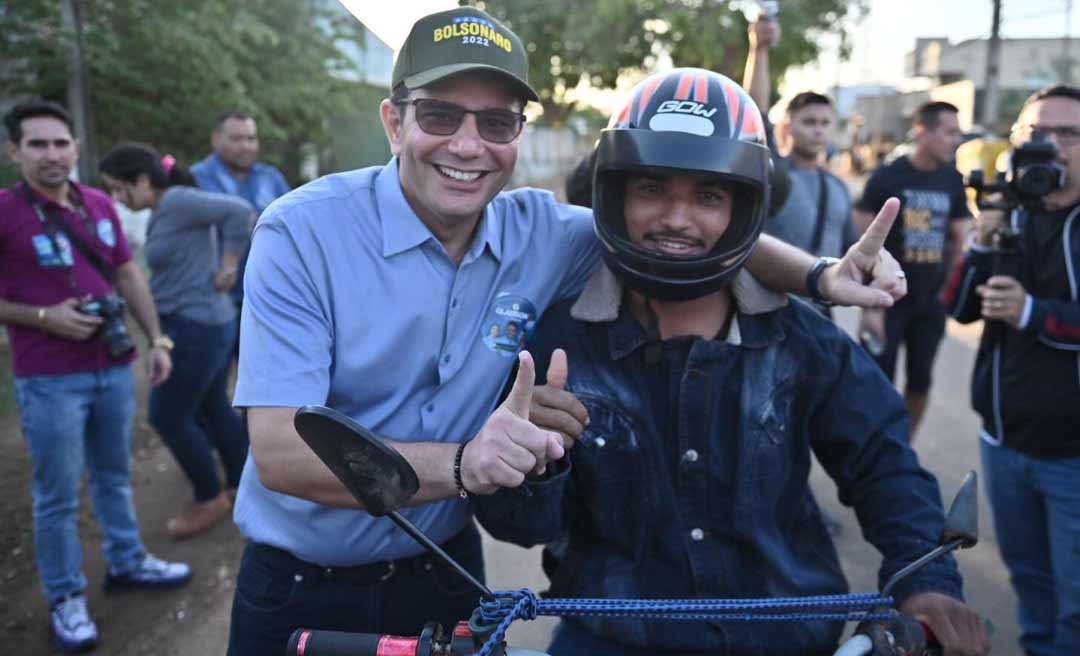 “Prometemos e estamos construindo a ponte da Sibéria”, diz Gladson durante caminhada em Xapuri