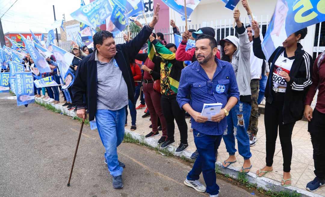 Liderada por Flaviano, Caminhada da Esperança chega ao bairro Estação Experimental