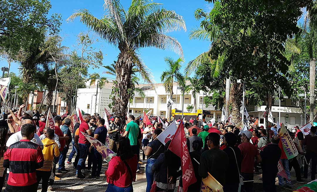 Militância já ocupa a Praça da Revolução em apoio a Jorge, Marcus e Nazaré