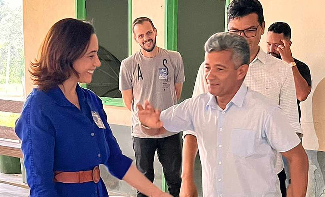 Mailza cumpre agenda em Feijó e participa do lançamento de campanha de Marcus Cavalcante