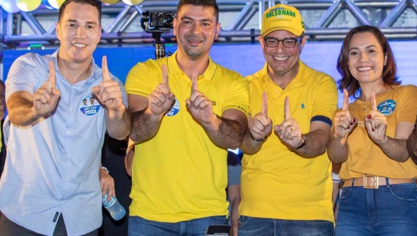 Nicolau mostra sua força no Juruá e reúne milhares no lançamento da candidatura em CZS