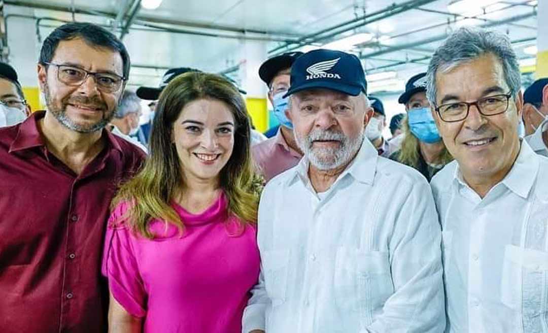 “Encontrar com Lula é encontrar com a esperança de um Brasil melhor”, diz Nazaré em agenda com o petista em Manaus