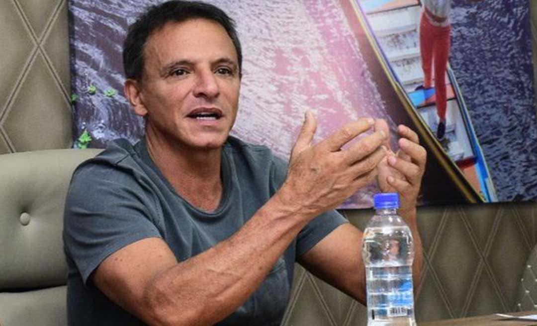 Bittar conversa com apoiadores, grava programa e reúne coordenadores nesta quinta-feira