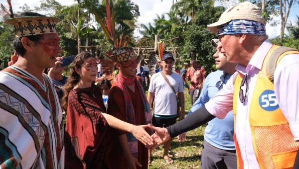 No Dia da Mulher Indígena, Petecão reafirma apoio à causa no Acre