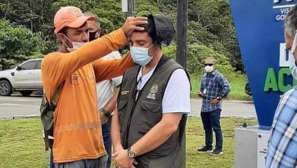 Gladson tem a preferência do eleitorado evangélico e católico, diz pesquisa