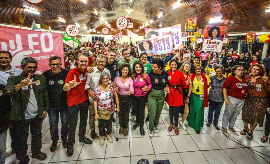Em ato com educadores, Jorge Viana garante valorização da categoria, incluindo aposentados