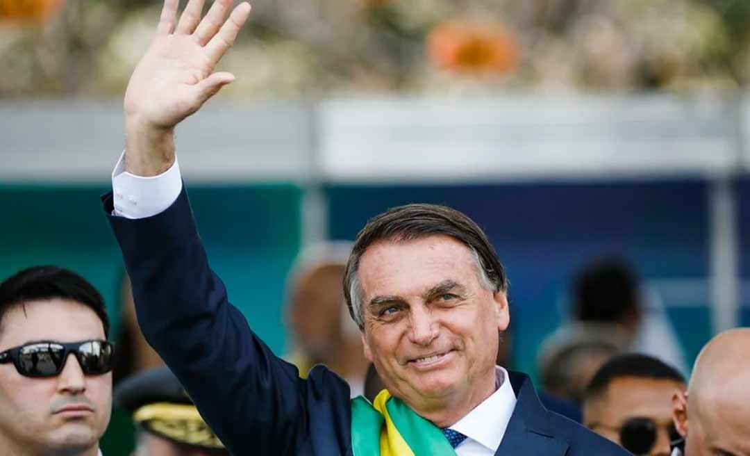 Em recado claro ao STF, Bolsonaro diz que vai 'colocar ponto final' em abuso de outro Poder