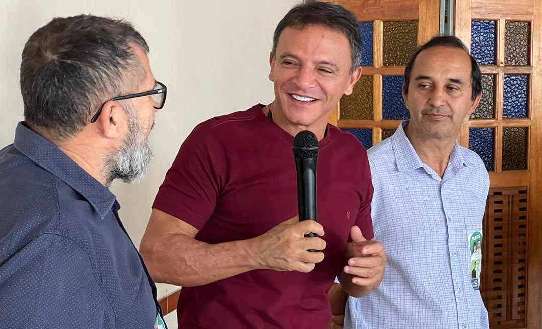 Marcio Bittar participa de reunião com pastores na capital e de encontro na Vila do V