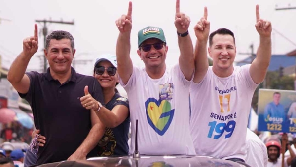 Gladson e Ney realizam carreata em Tarauacá e Feijó e destacam parcerias com os municípios