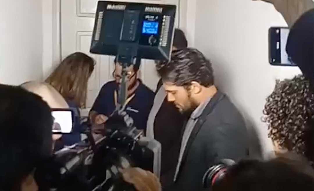 Depois de decisão liminar favorável, David Hall é impedido de participar de debate; Polícia foi acionada