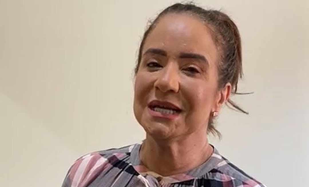 Em campanha no Acre, mãe de Gladson grava vídeo: “Mãe de joelho, filho de pé”