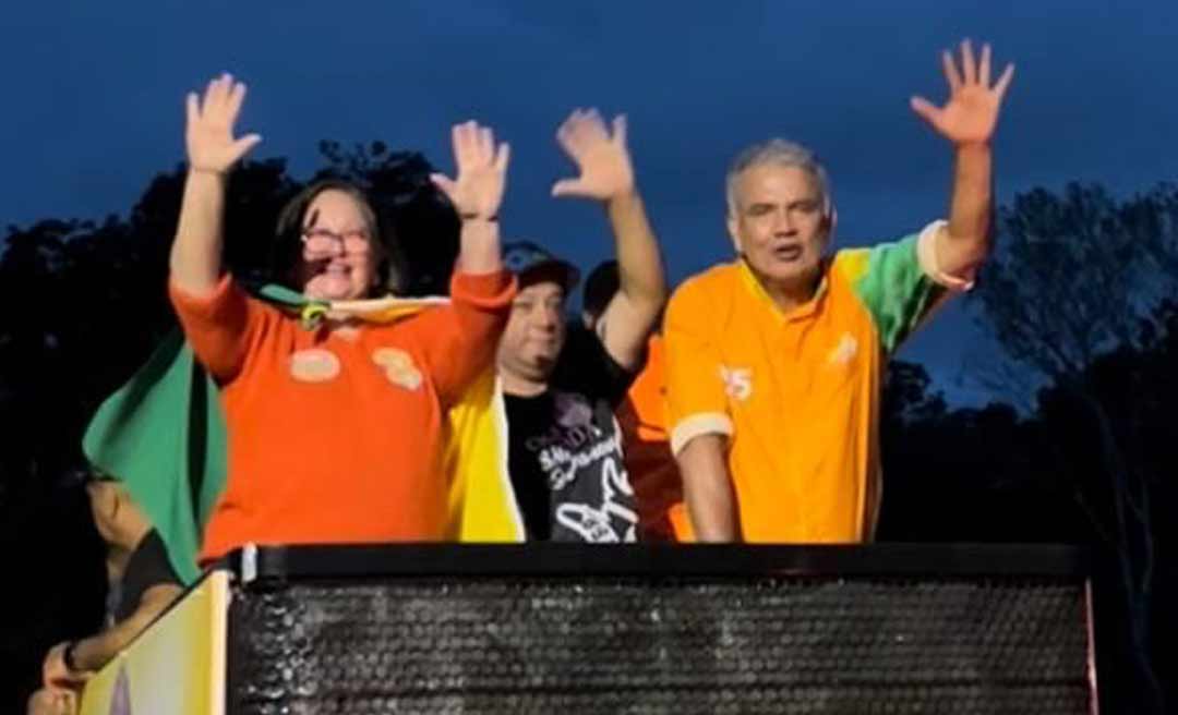 Após carreata em Plácido de Castro, Petecão diz:"Está chegando a hora da mudança"