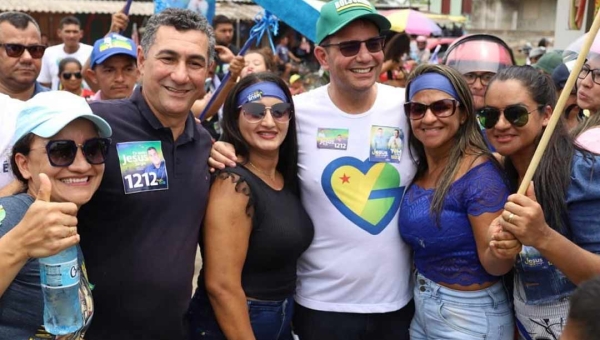 Deputado Jesus Sérgio e prefeita Maria Lucinéia dão votação expressiva ao governador Gladson Cameli em Tarauacá