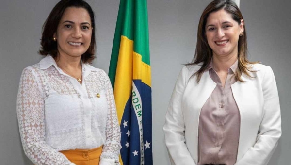 “Vamos trabalhar em conjunto”, diz ministra a Mailza, senadora e vice-governadora eleita do Acre