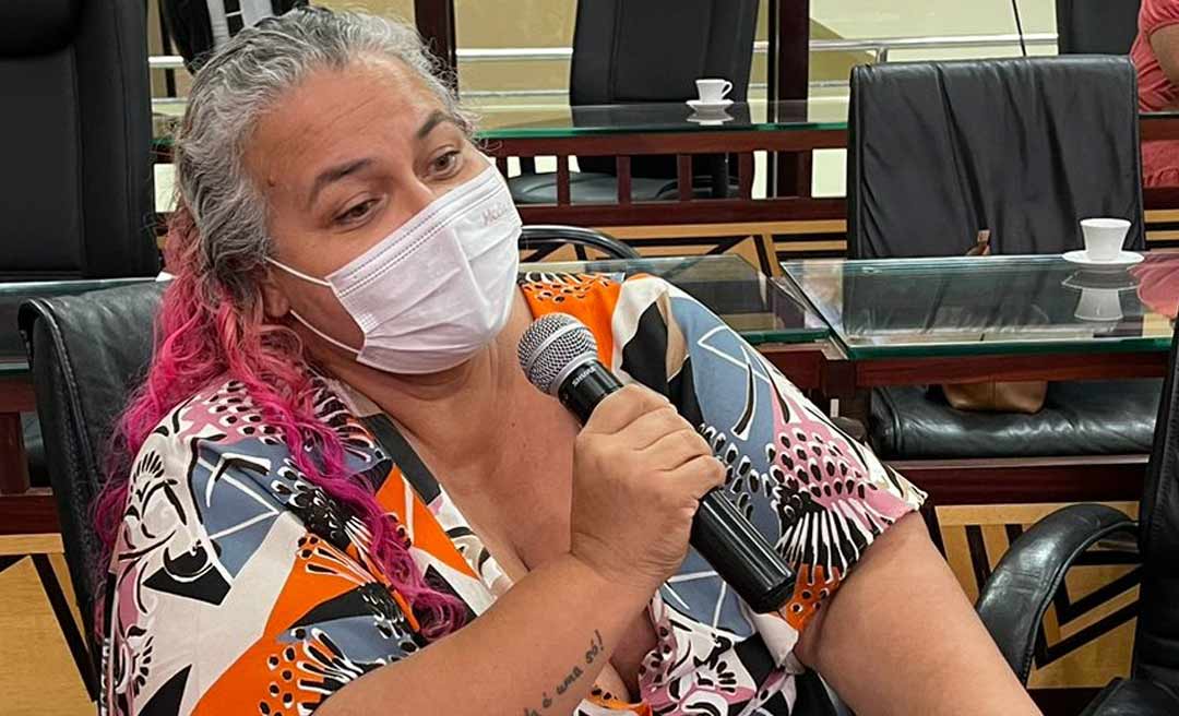 Ativista cultural chama de violência para as mulheres ausência de deputadas na discussão do Orçamento