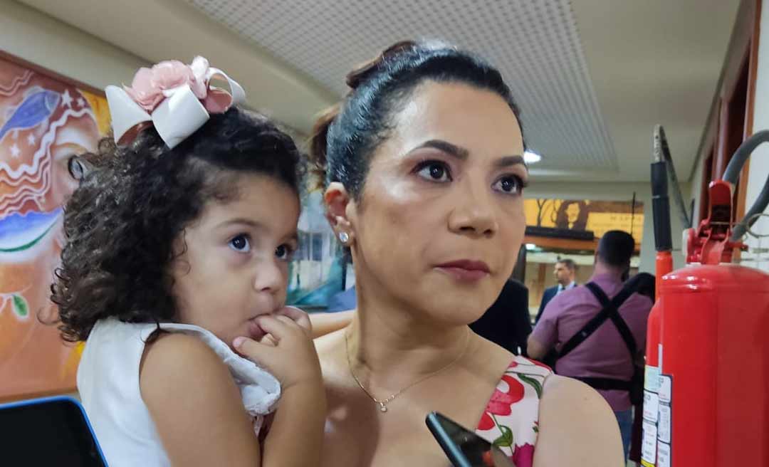 Mailza diz que está pronta para ajudar Gladson