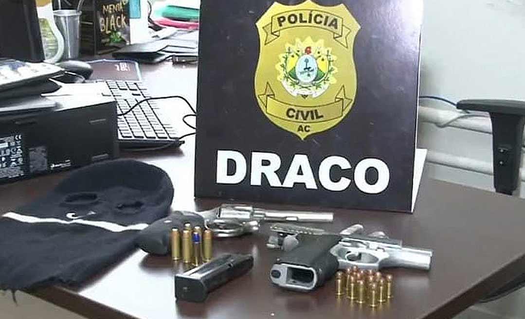 Polícia Civil prende três pessoas em flagrante com armas de fogo e munições no bairro Carandá