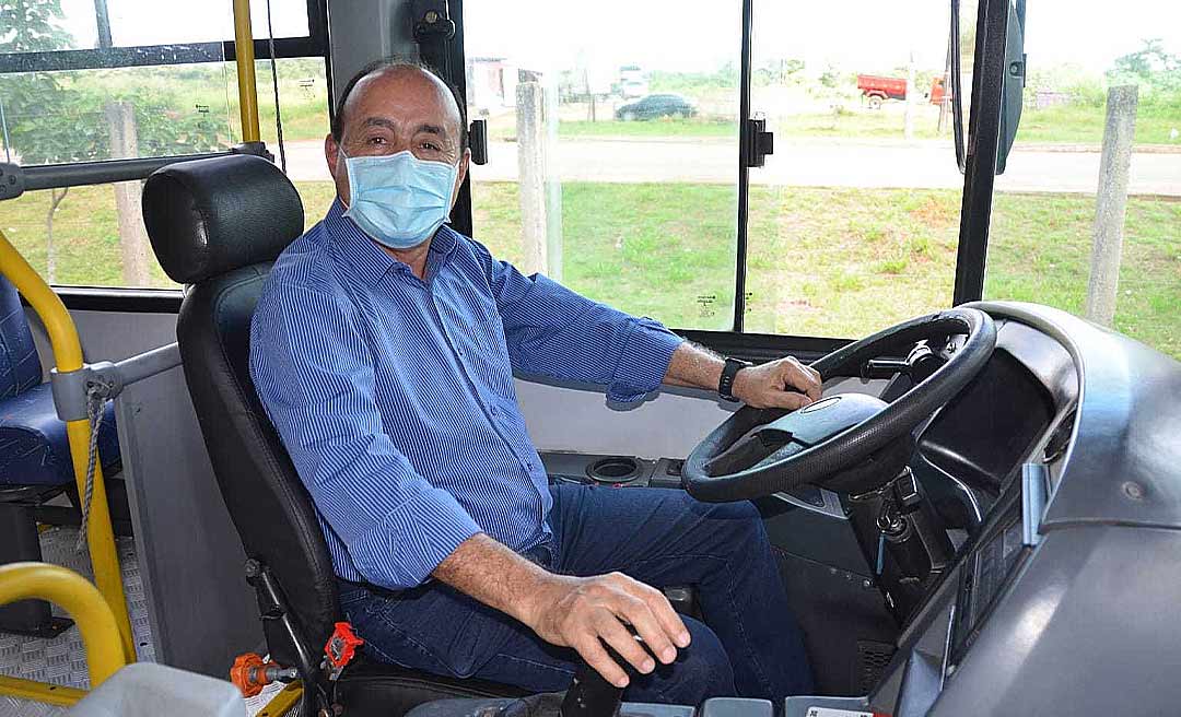 Bocalom quer importar ônibus, edifício e até o modelo de educação da Alemanha