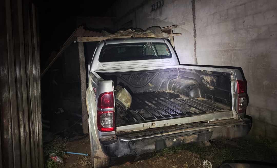 Caminhonete que foi roubada da prefeitura de Rio Branco é encontrada pela Polícia Civil