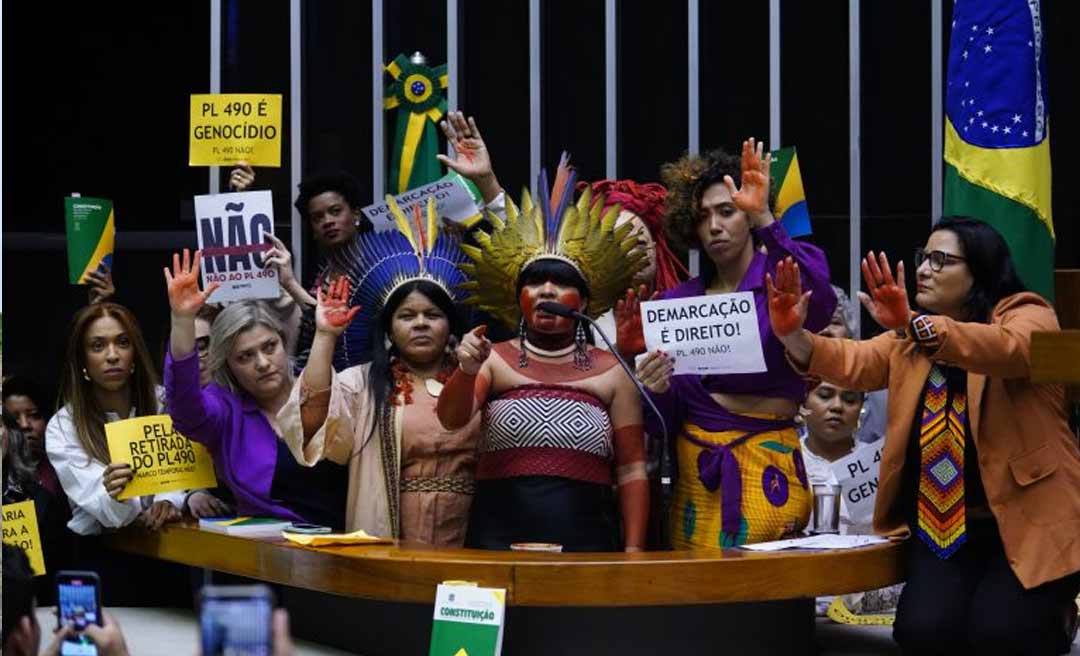 Câmara aprova marco temporal das terras indígenas; maioria da bancada do Acre votou a favor