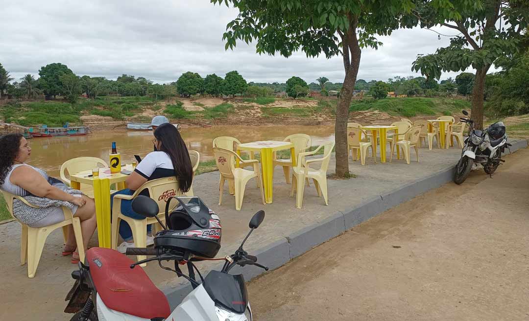 Bar do Zé do Branco reabre em novo endereço no Bairro da Base às margens do rio Acre