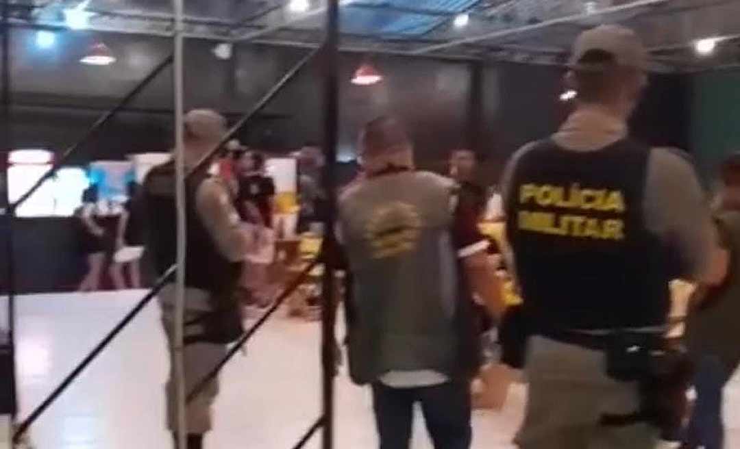 Bar LGBTQIA+ é fechado por fiscais da prefeitura acompanhados da PM; secretário diz que Município cumpre regras