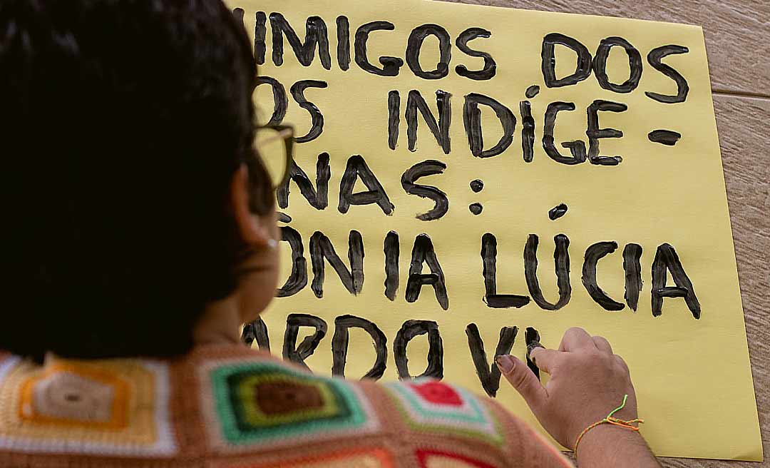 Organizações indígenas protestam na Aleac contra a tese do Marco Temporal